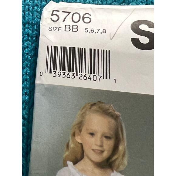 Simplicity 5706 pattern girls blouse capri pants skirt tank top size 5 6 7 8 - Picture 2 of 6